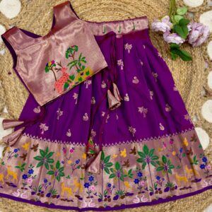 Kids pithani pattu lehengas