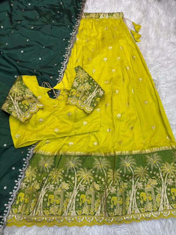 Navaratri Trending lehengas - Image 2