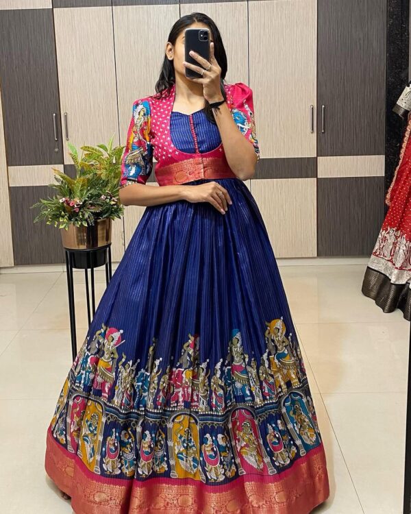 Kalamkari dola silk Gown with coatt - Image 5