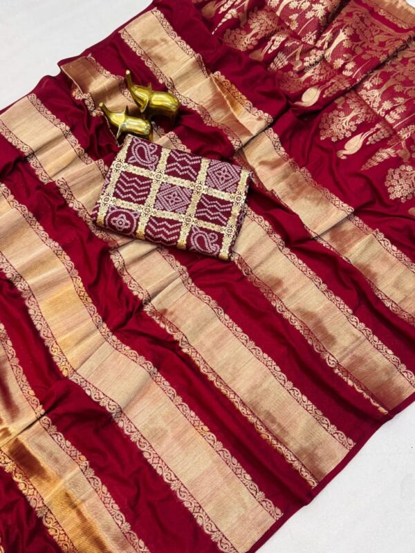 Meroon moonga viscose crepe sarees